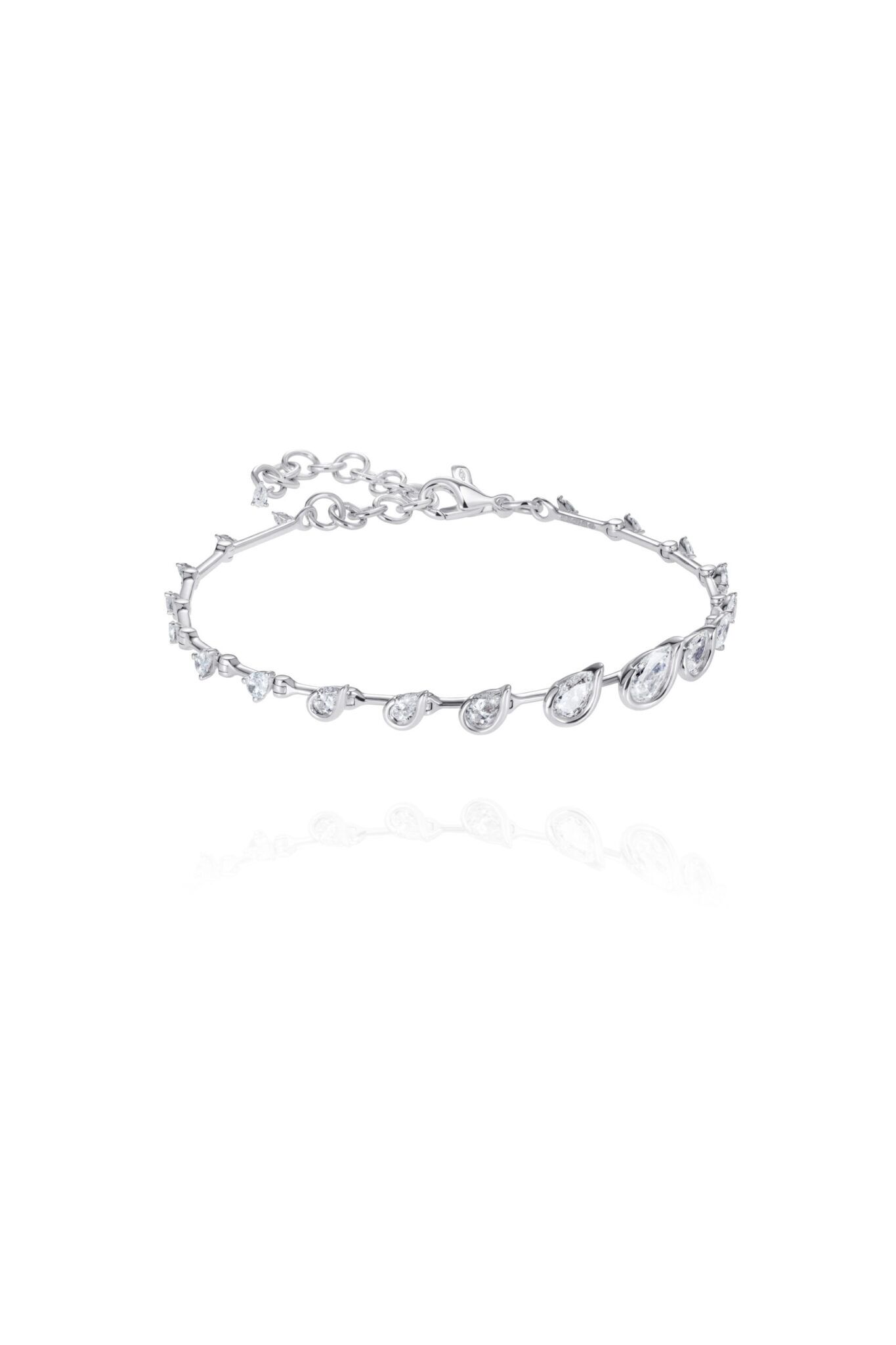 Fernando Jorge Diamond Flicker Bracelet at Meridian Jewelers