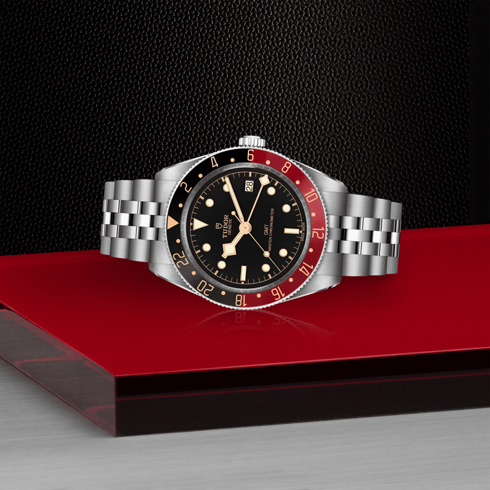 TUDOR Black Bay 58 GMT - Image 4